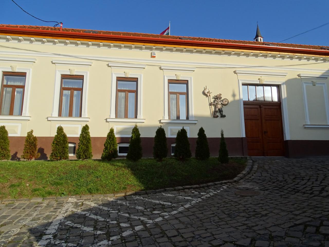 Családi 3. apartman épülete