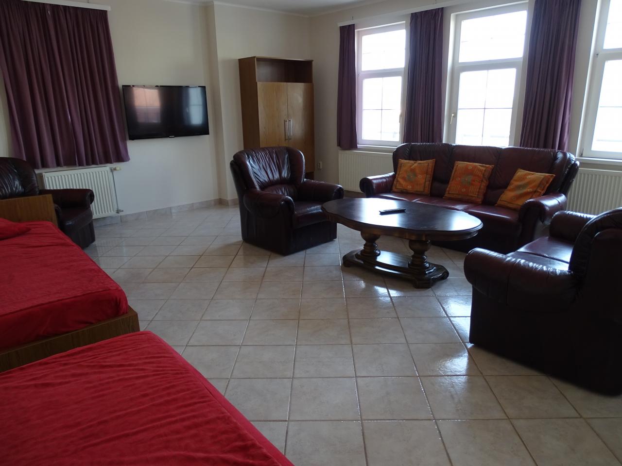 Erkélyes apartman nappali